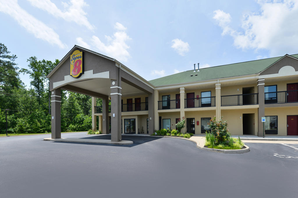 Super 8 By Wyndham Petersburg Motel Buitenkant foto